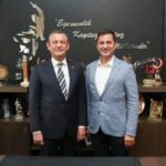 CHP Genel Başkanı Özgür Özel, Ağrılı İş İnsanları ve STK Temsilcilerini Kabul Etti* 26 Temmuz 2024 - Featured Image