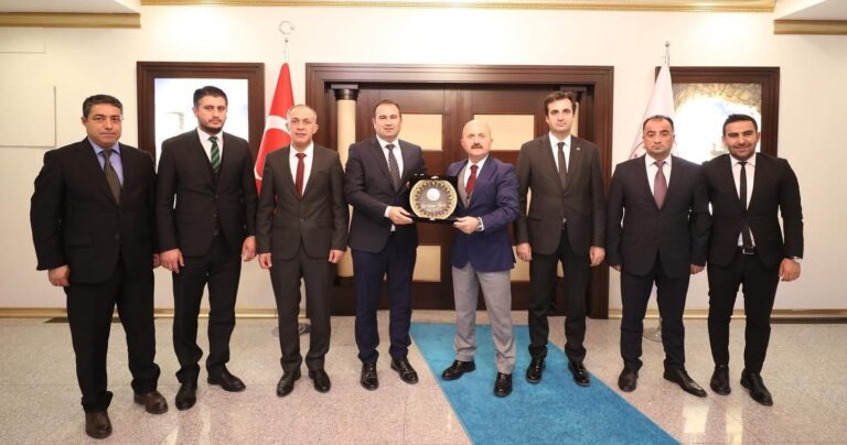 Vali Varol Amatör Spor Camiasını Destekleyeceklerini Söyledi 14 Aralık 2021 - Featured Image