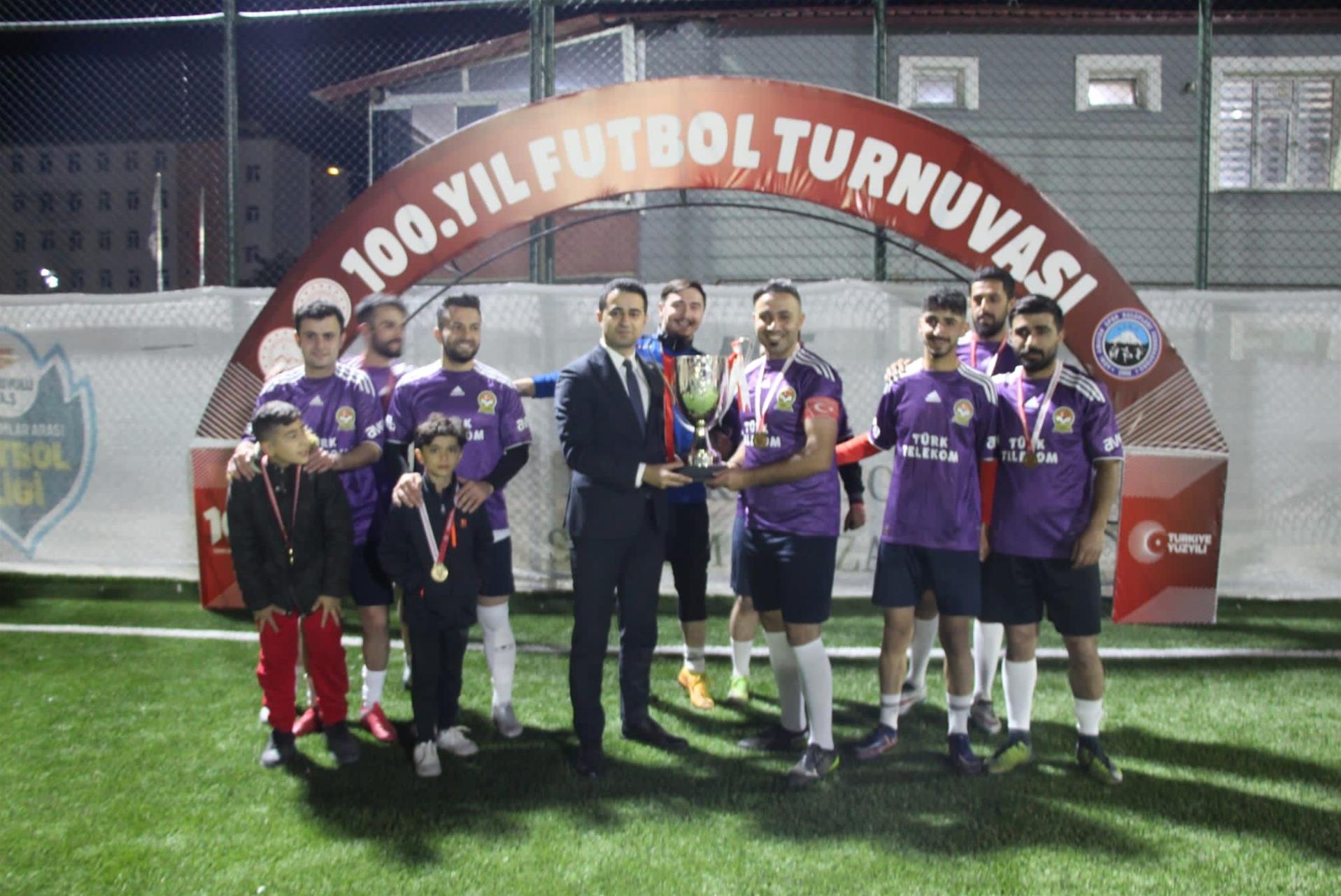 100.Yıl Futbol Turnuvasının Şampiyonu Çanakkale Spor Oldu 27 Ekim 2023 - Featured Image