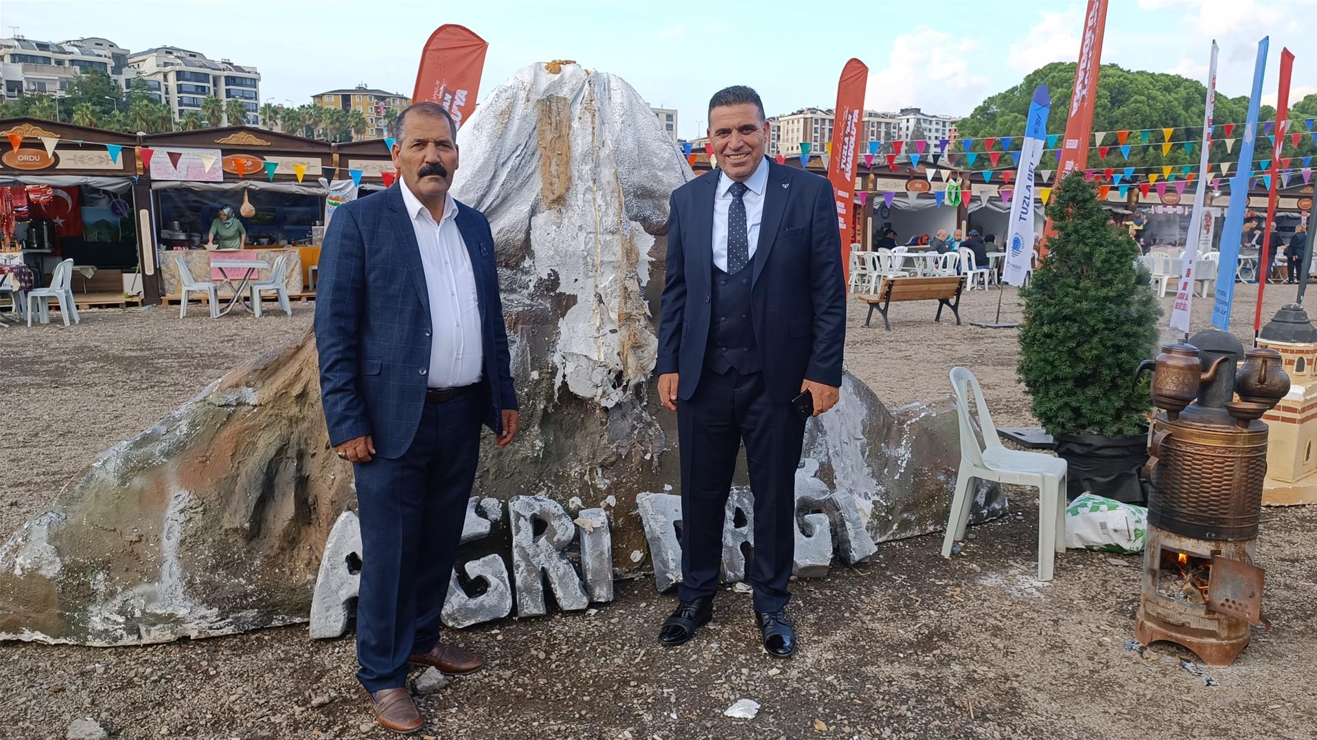 TUZLA DERNEK BAŞKAN ABDULLAH SAYAN'A BŪYŪK ALKIŞ ! 11 Ekim 2022 - Featured Image